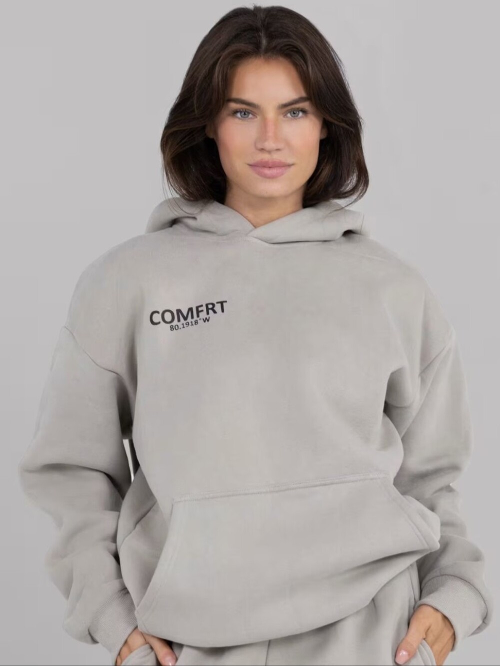COMFRT Coordinate Hoodie Size Medium in Stone Unisex Oversized Heavyweight